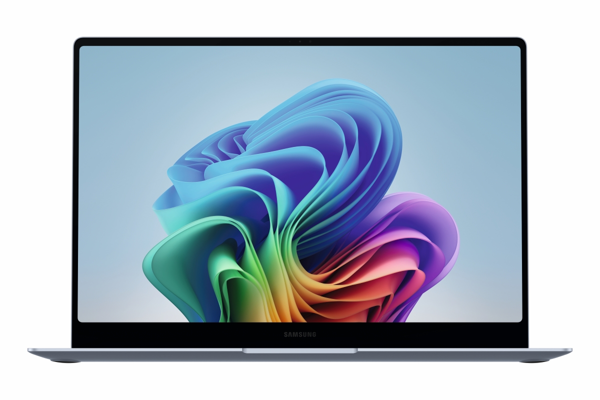 Bild von Samsung Galaxy Book Edge 15,6 B-Ware - 15,6 Zoll 8CX CPU 256 GB SSD 16 GB RAM W11H Icy Blue