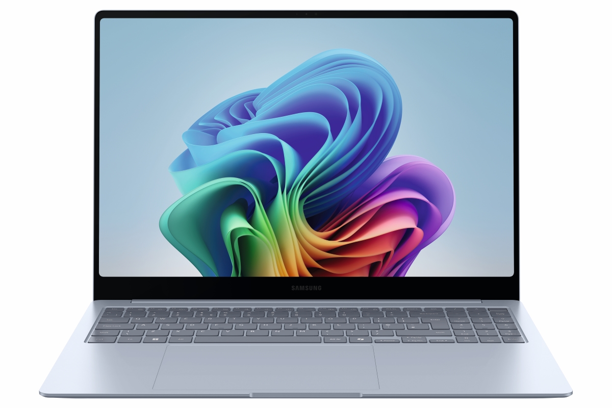 Bild von Samsung Galaxy Book Edge 15,6 - 15,6 Zoll 8CX CPU 256 GB SSD 16 GB RAM W11H Icy Blue