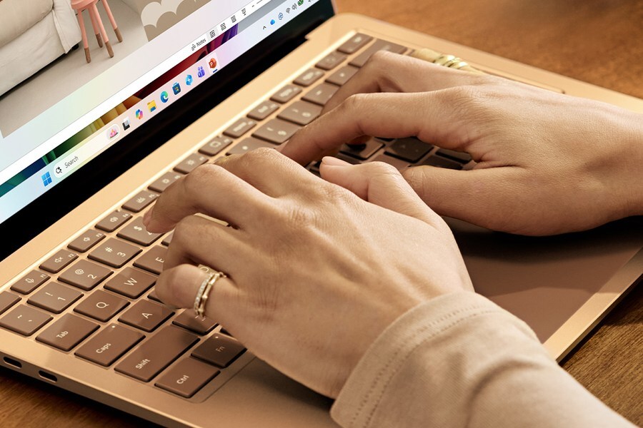 Tastatur des Surface Laptop