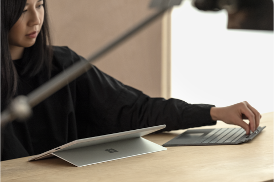 Microsoft Surface Pro Keyboard mit Stiftaufbewahrung - sand_3