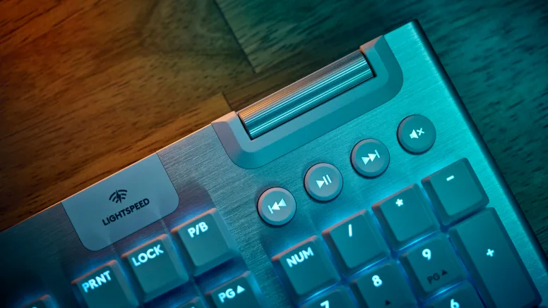 Logitech Gaming G915X Lightspeed Tactile Gaming Tastatur_4